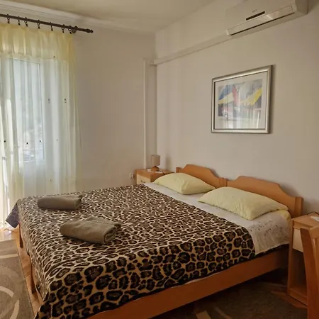 Slade 3* Мали-Стон