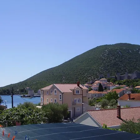 Slade 3* Мали-Стон